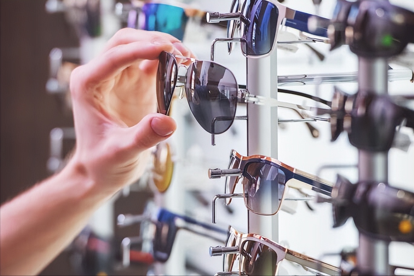 2023年眼镜热销产品排行榜,目前最流行的眼镜框品牌