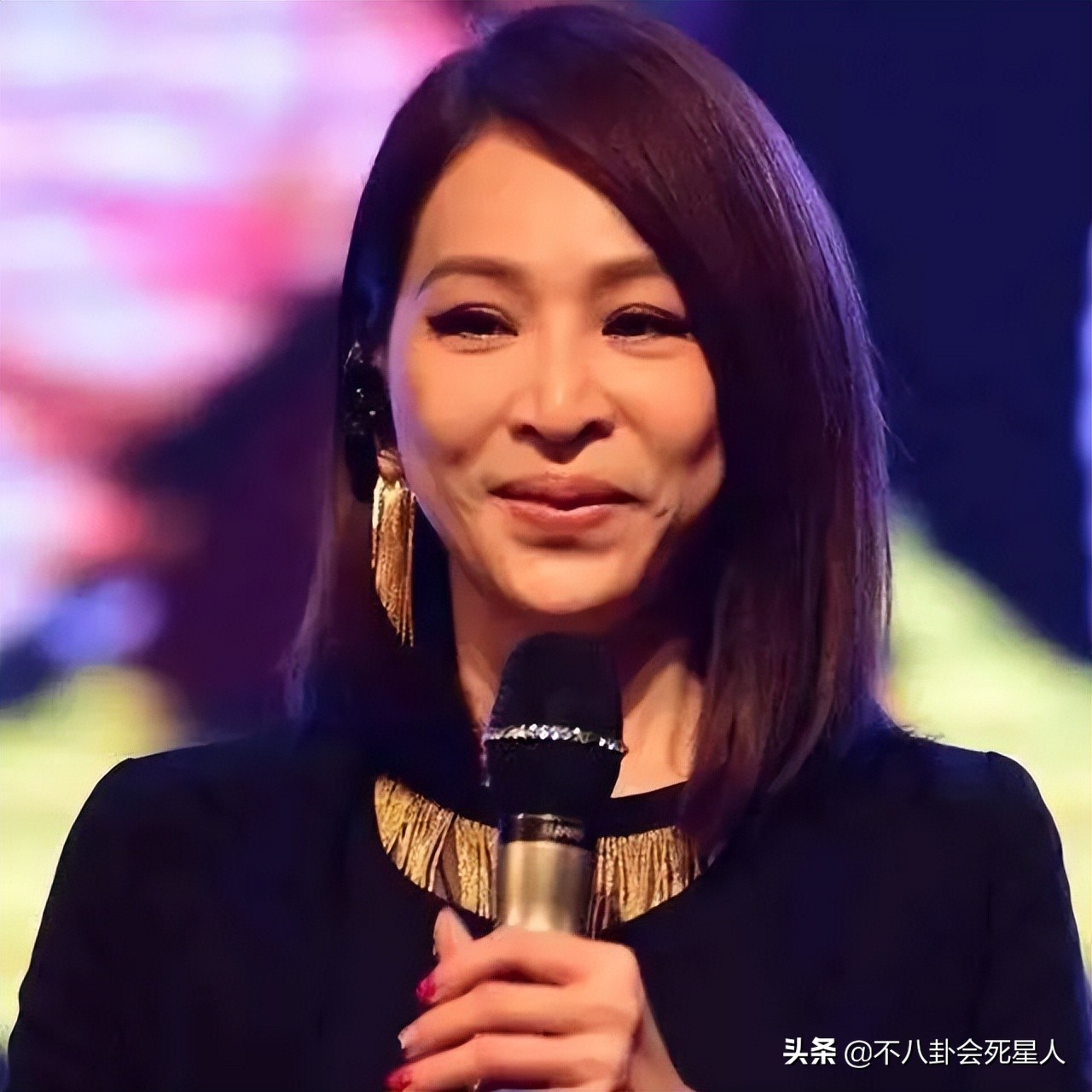 杨雪的脸怎么了,杨雪毁容了吗