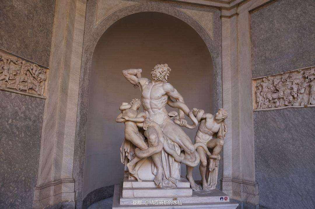 耶稣标志性雕像,耶稣传统雕塑