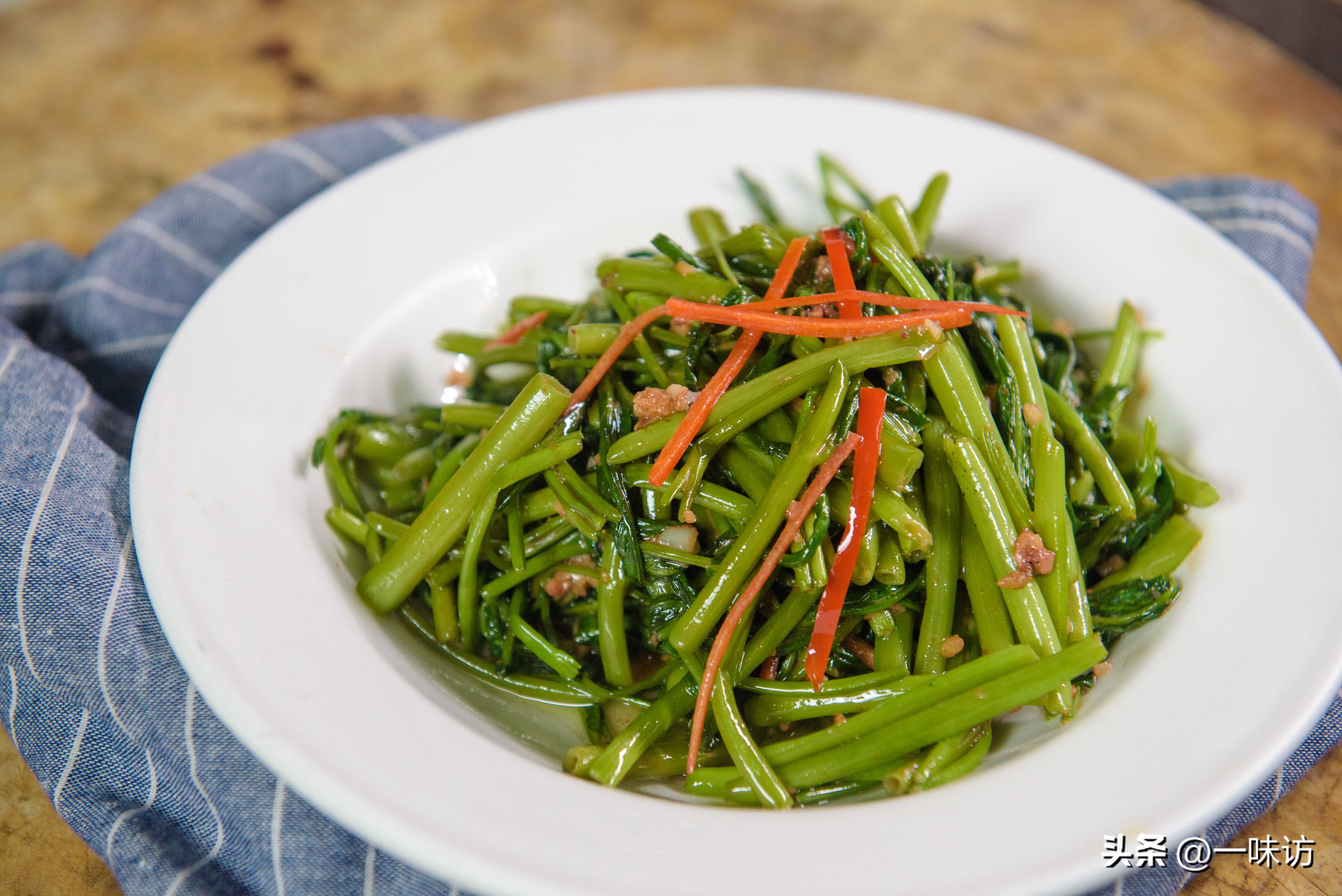 腐乳空心菜和豆酱空心菜,南乳空心菜比腐乳空心菜好吃