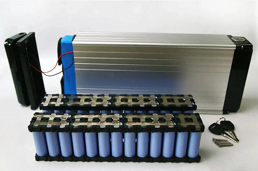 天能超威是锂电池还是铅酸电池,电动车铅酸电池超威好还是天能好