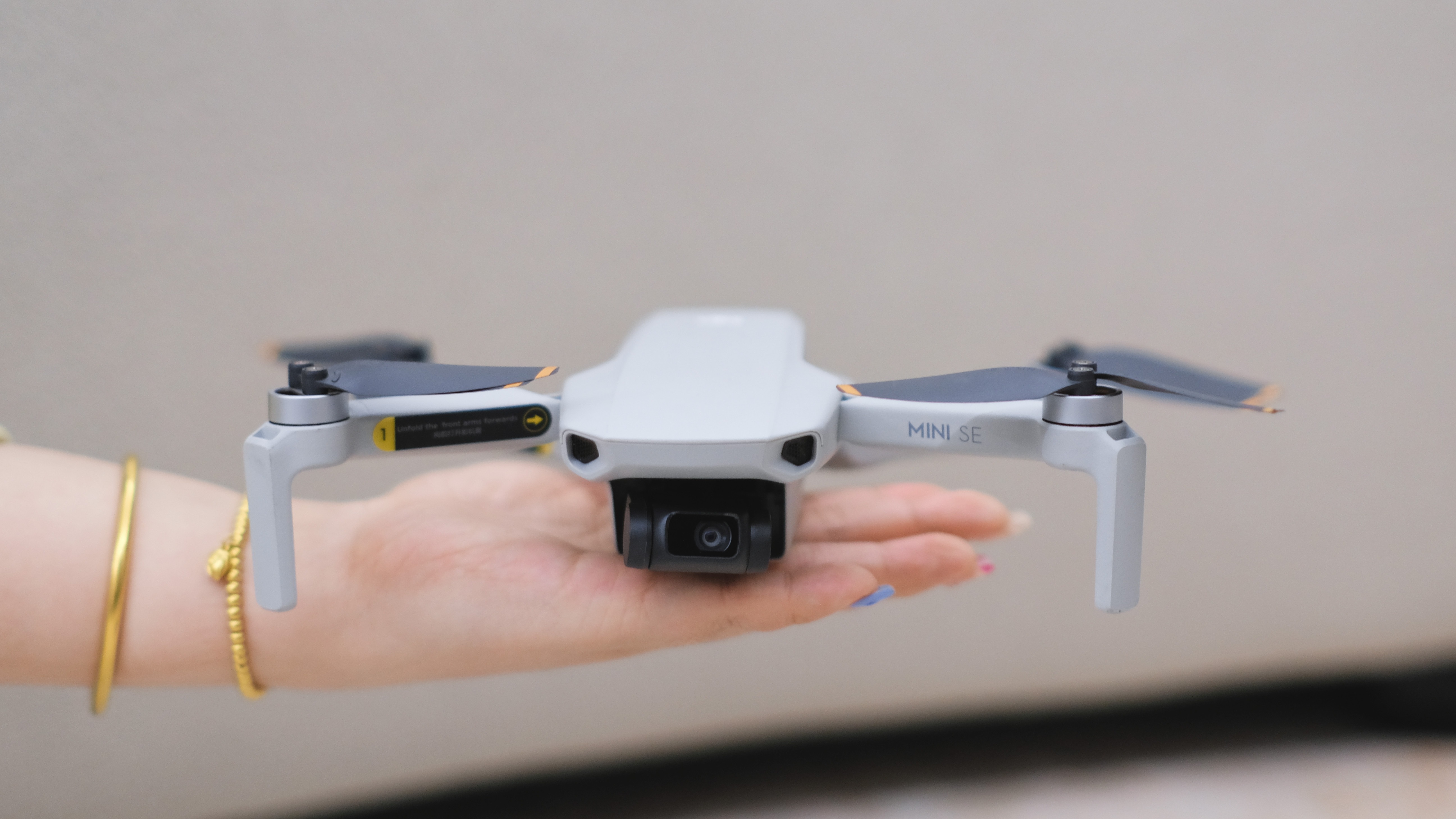 出境游必备的东西,出境游重启尚待时机