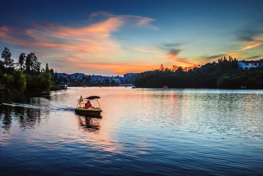 黄水度假胜地,黄水避暑旅游住宿推荐