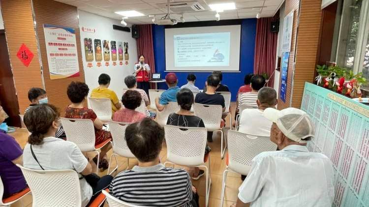 鎵嬭瘖閽堢伕鍏泭娲诲姩,鐖卞績鍏泭閽堢伕娲诲姩