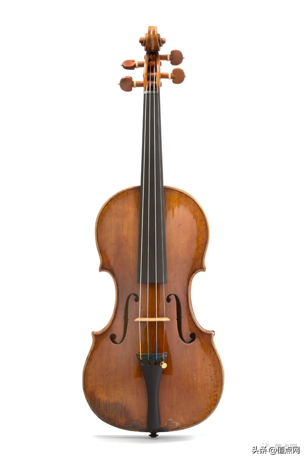 286年历史瓜奈里小提琴法国拍卖|成交价料达RMB6,950万