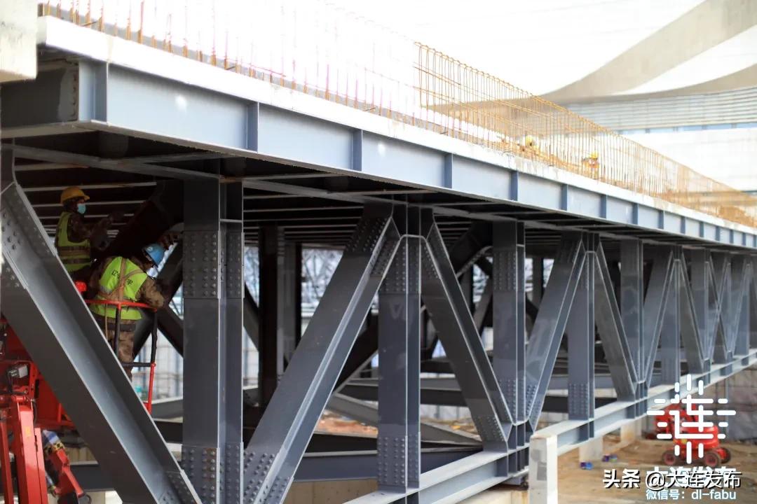 大连北站最近图片,大连北站以前是什么面貌