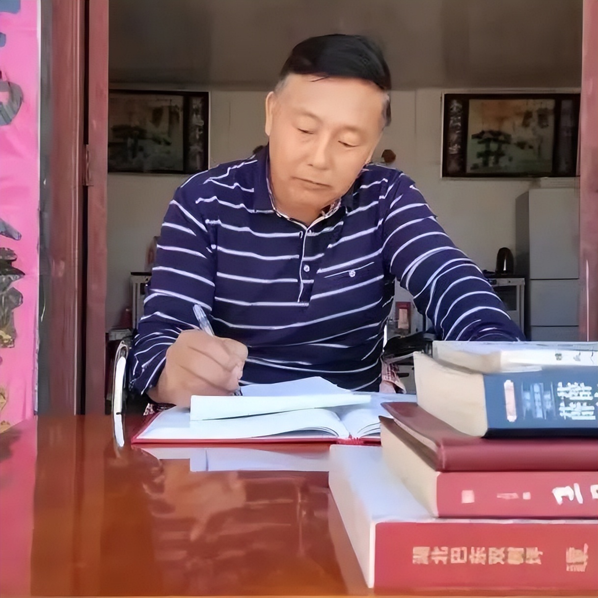 湖北巴东老兵谭文魁迎来百岁寿诞