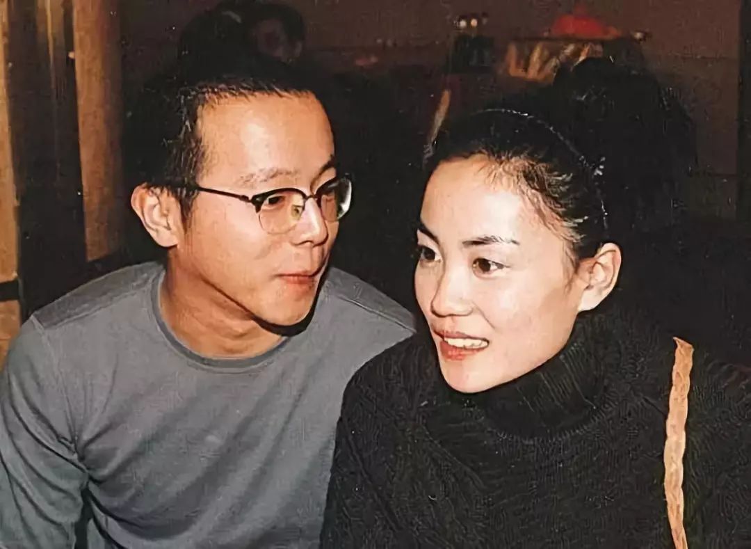 谢霆锋接受采访被曝此生最爱王菲,谢霆锋坦言最遗憾的事王菲无奈