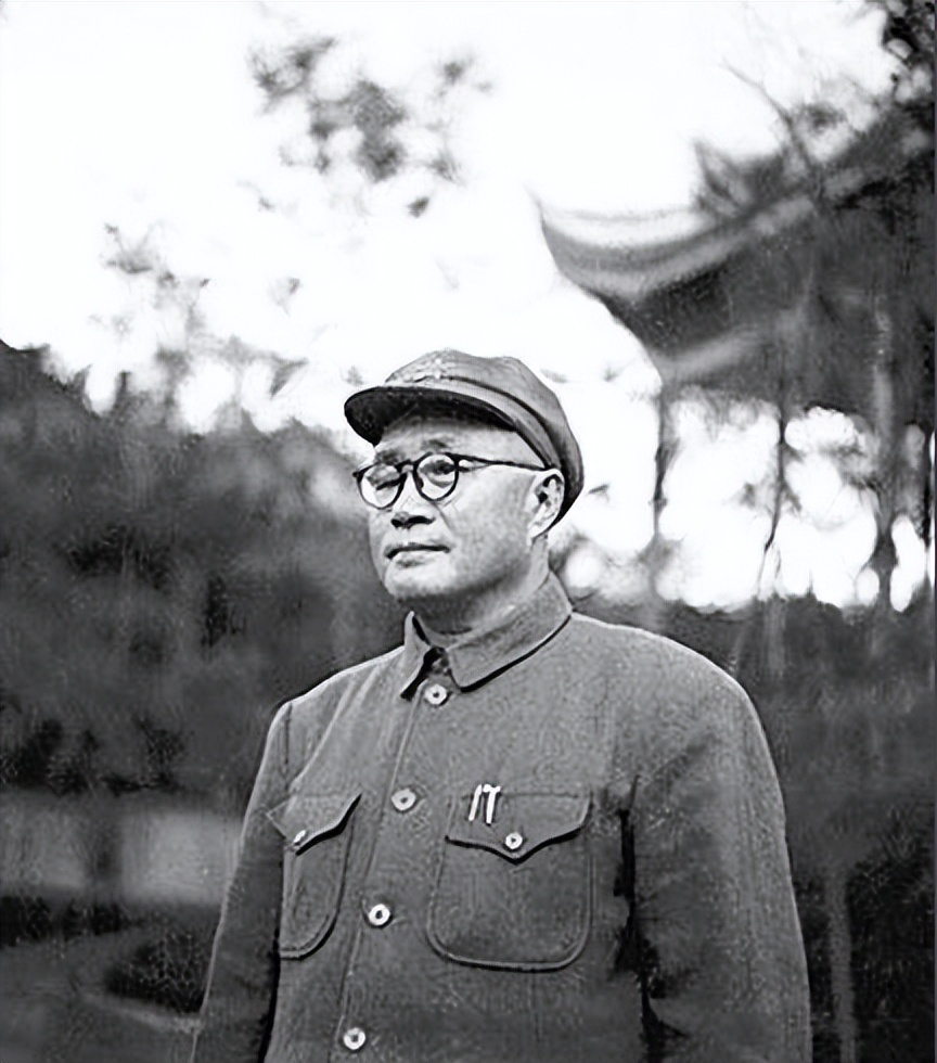 1957年，*伯承刘**拒绝中央任命，亲自给毛主席写信请辞，这是为何？