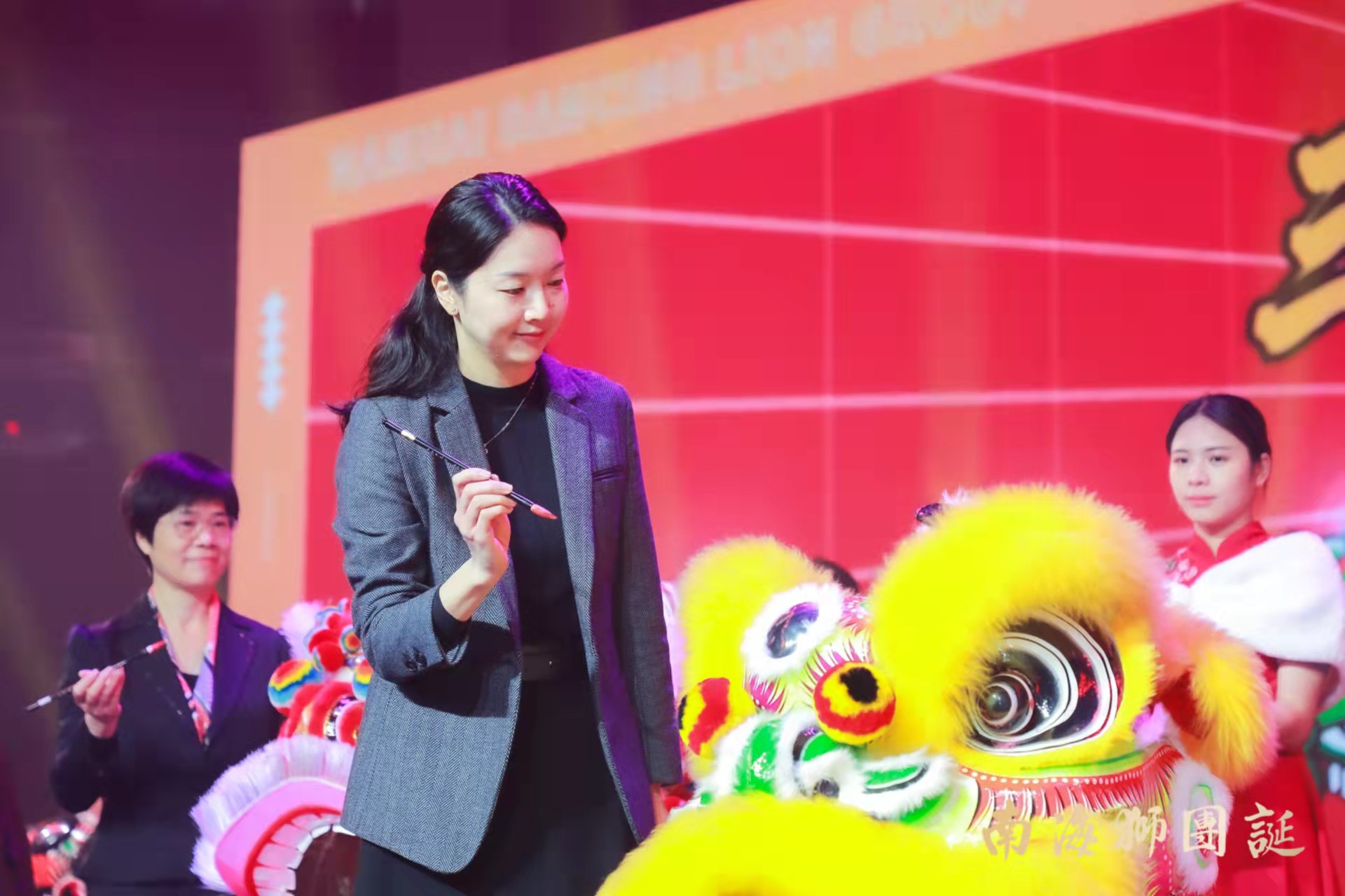 鍗楁捣鐙洟寮曢闈為仐鍥芥疆,鍗楁捣鐙洟璇炲紑骞曞紡