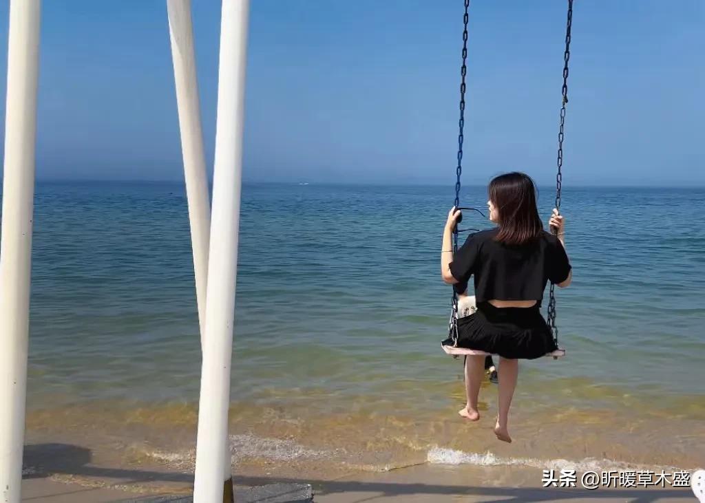 精神的慰藉胜过物质的给予,精神上的寄托心灵上的安慰