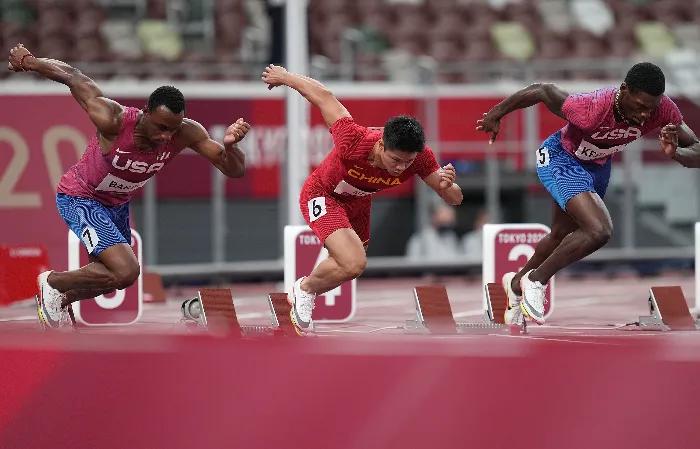 让体育回归本质让足球成为生活,让体育回归体育本身