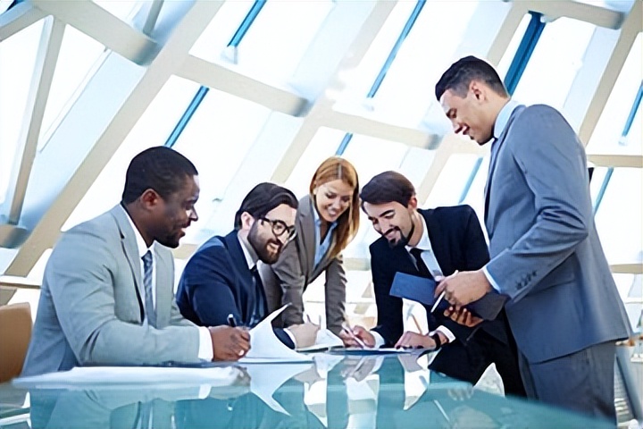 中职商务英语专业培养目标,商务英语的培养目标怎么写