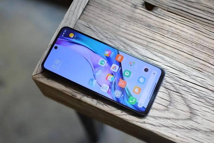 目前性价比最高的千元机是哪一款,买千元机这三款才值得考虑