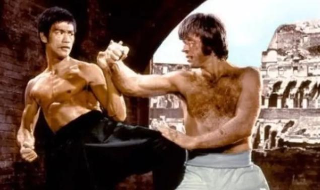 同样是成龙基因，把林凤娇儿子和吴绮莉女儿一对比，差距就出来了