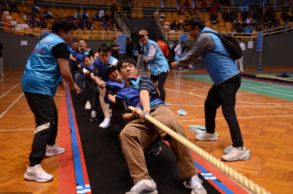 2019年全国职工沙地拔河比赛,拔河比赛凝聚同心齐力