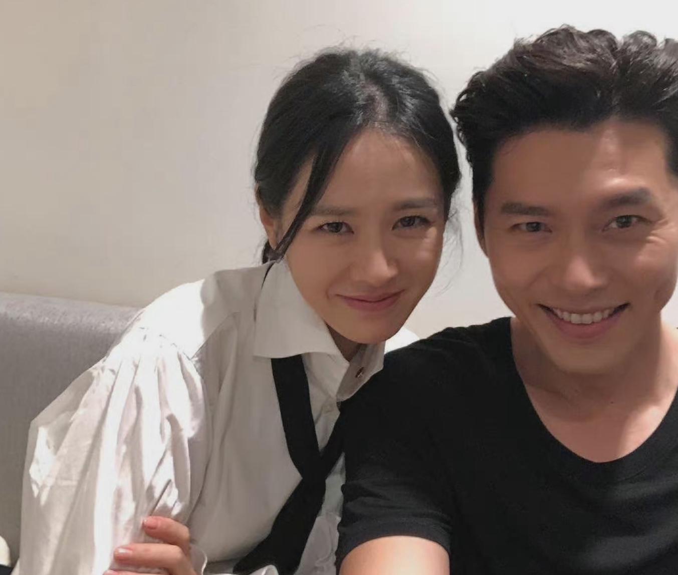 玄彬孙艺珍官宣结婚晒照穿搭,玄彬孙艺珍官宣结婚