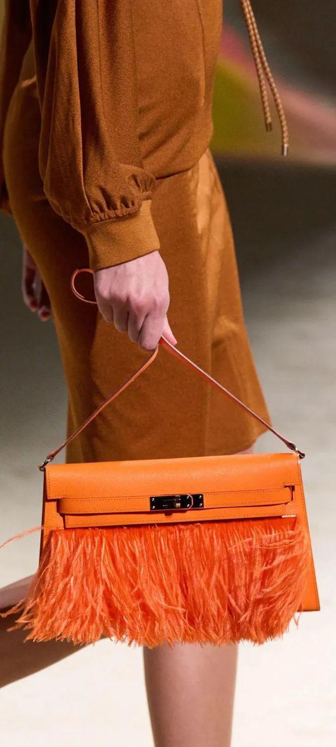 腋下包轻奢小众高级感百搭黑色,小巧精致腋下包种草