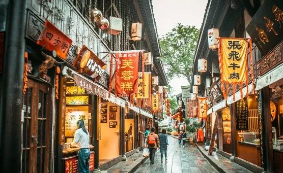 成都重庆九寨沟旅游攻略自由行,70-80岁老人旅游攻略成都