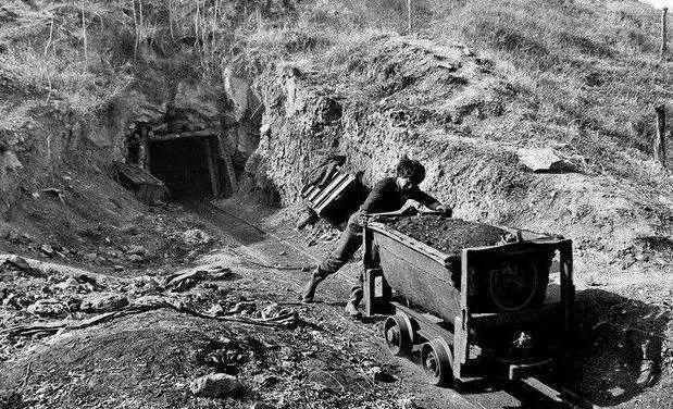 我花18.8万娶回来的漂亮媳妇，竟然给我戴了这么大一顶绿帽子