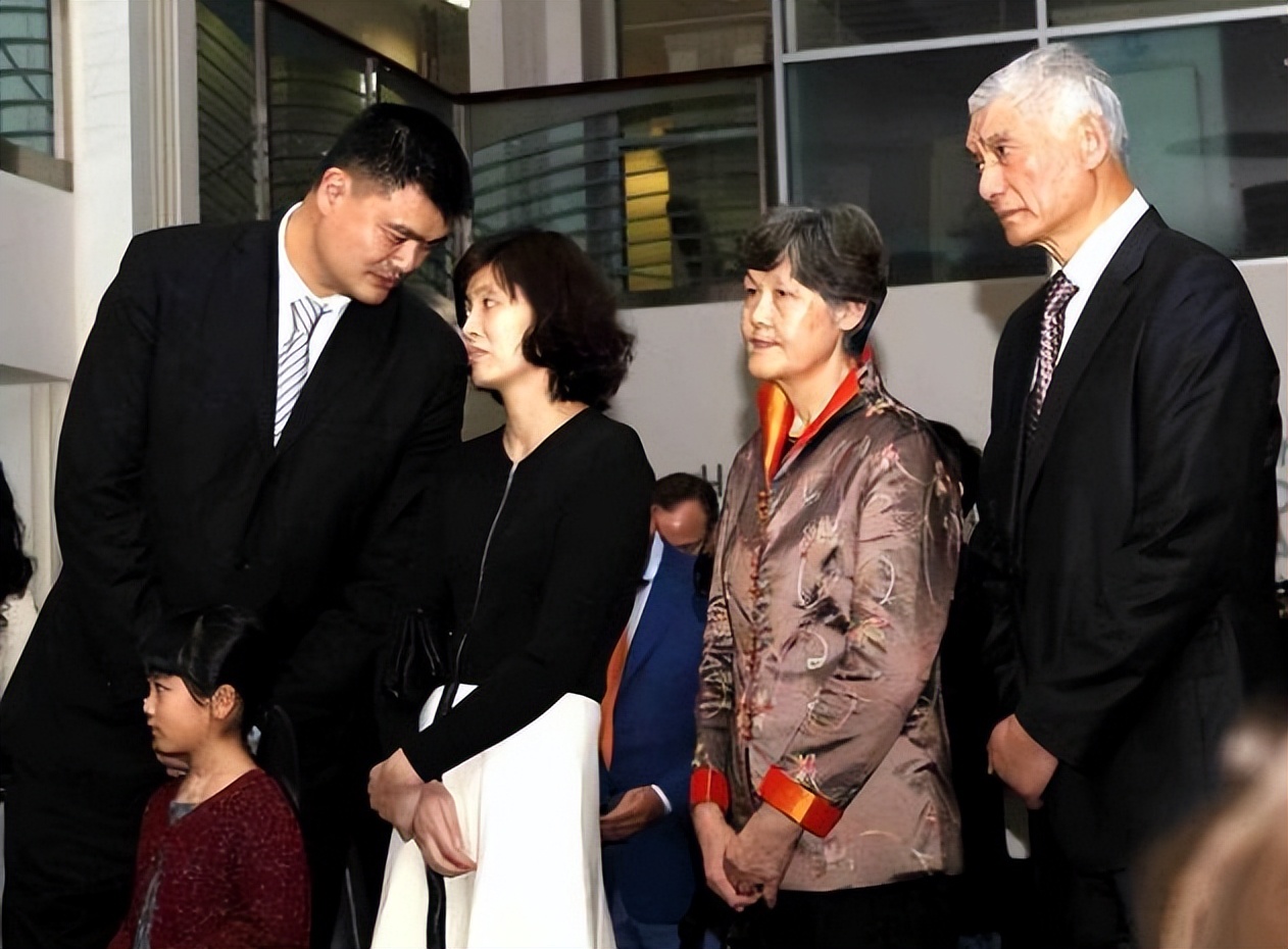 姚明的个人资料和父母,姚明父亲个人资料简介