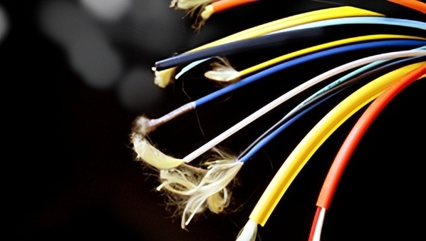 世界三大高科技纤维之芳纶纤维,芳纶纤维与F12芳纶纤维的区别