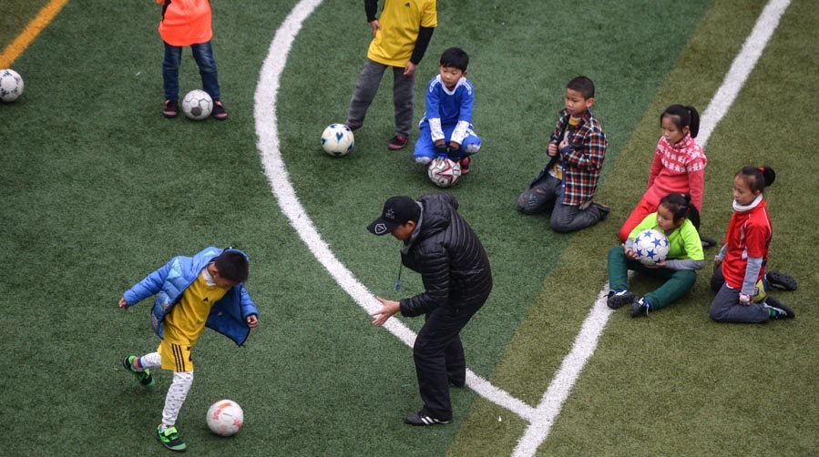 足球从娃娃抓起名言,中国足球要从娃娃抓起是谁提出的