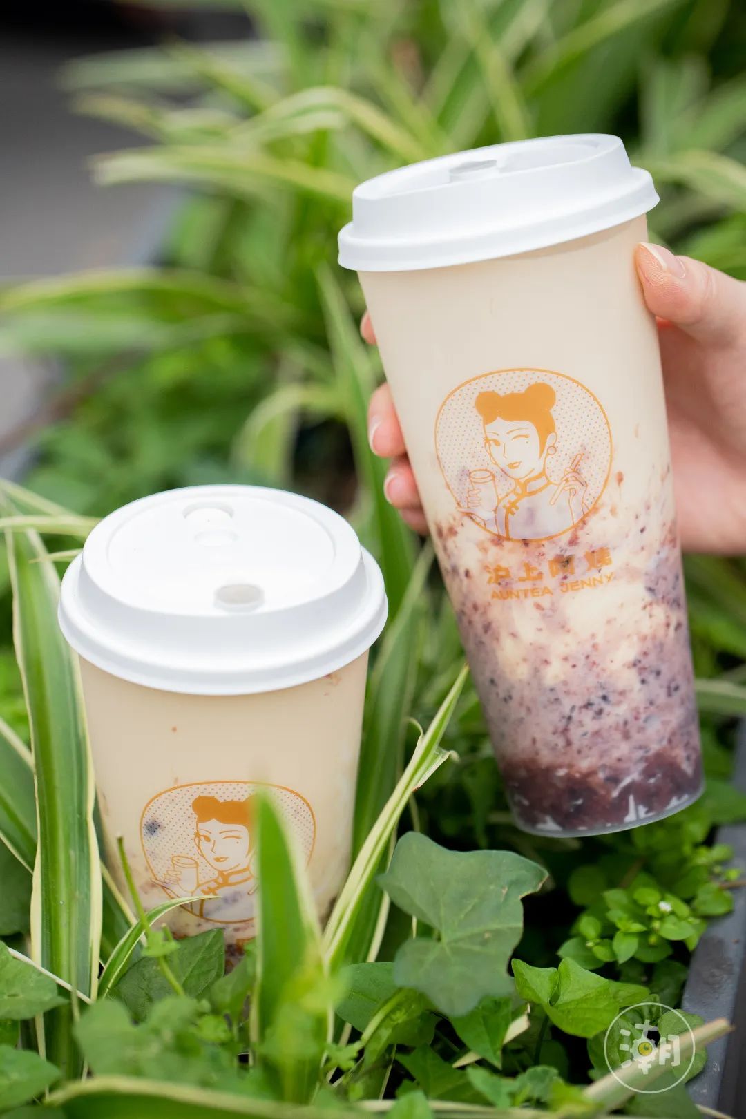 超“实在”的血糯米奶茶，10000杯免费请全成都骑手喝