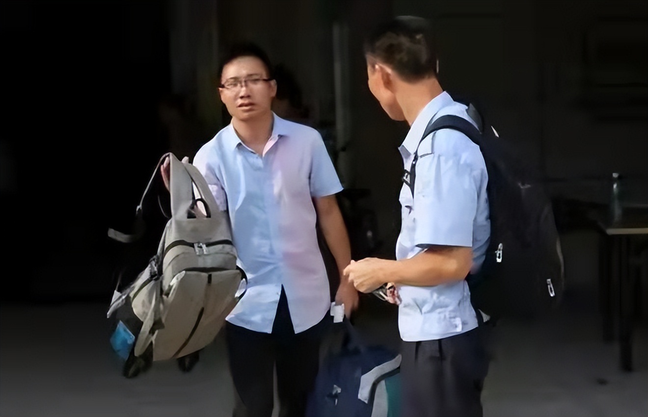 吴善柳和唐尚珺的智商谁更聪明,吴善柳和唐尚珺都是钦州人吗