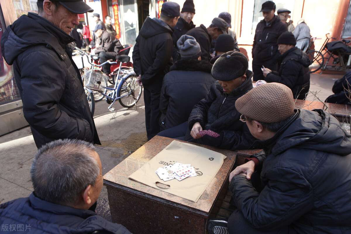 人老了怎么不被嫌弃,如何当个好的老年人