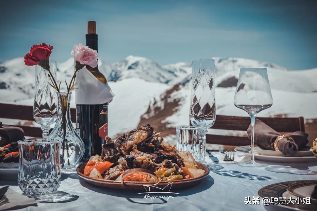 *疆新**，美到封神！配得上“她”的民宿有多少？