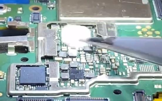 nova5i反复重启,nova5i反复重启不开机