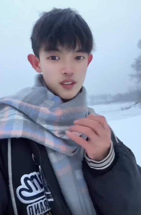 苏小宇之前不是有一千多万粉丝吗,最穷的网红苏小宇