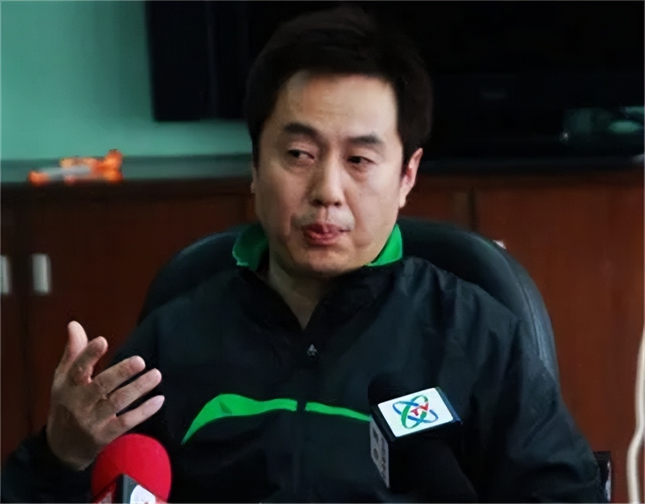 女乒施之皓刘诗雯,乒乓球女队主教练施之皓