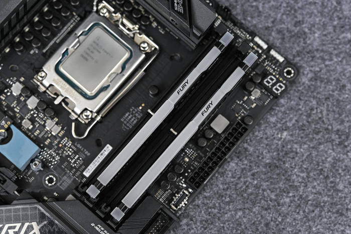 九州风神ch560数显机箱搭配,rogz690-e功率