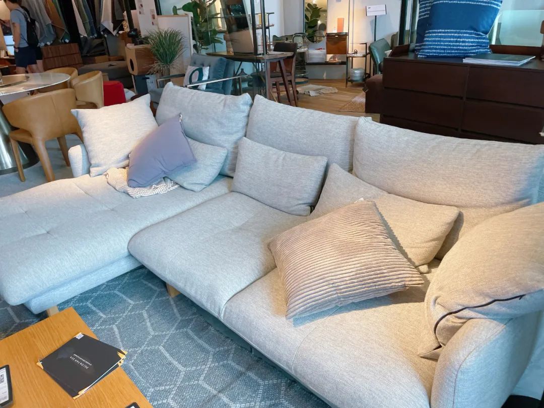 新加坡去哪买衣服鞋子,新加坡去哪买电脑配件