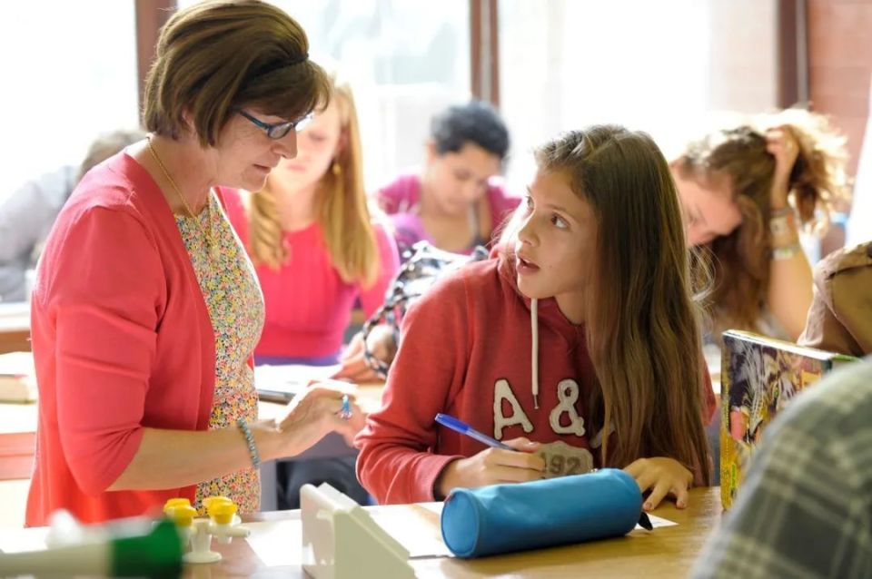 萨里郡私立学校排名,萨里大学院校介绍