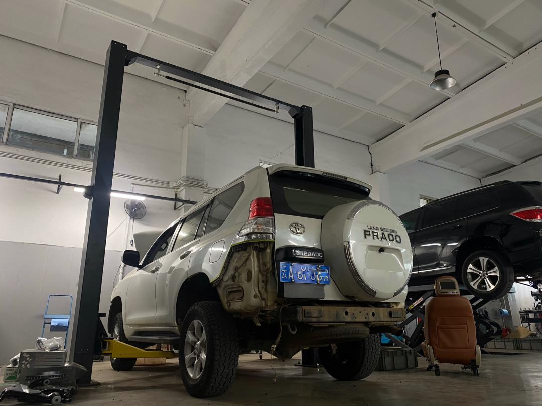 丰田霸道老车翻新升级好的出售,搞工地车翻新