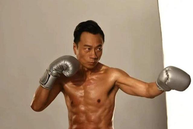 为角色增肥20斤专注演技不惧外表,为瘦到65公斤努力视频