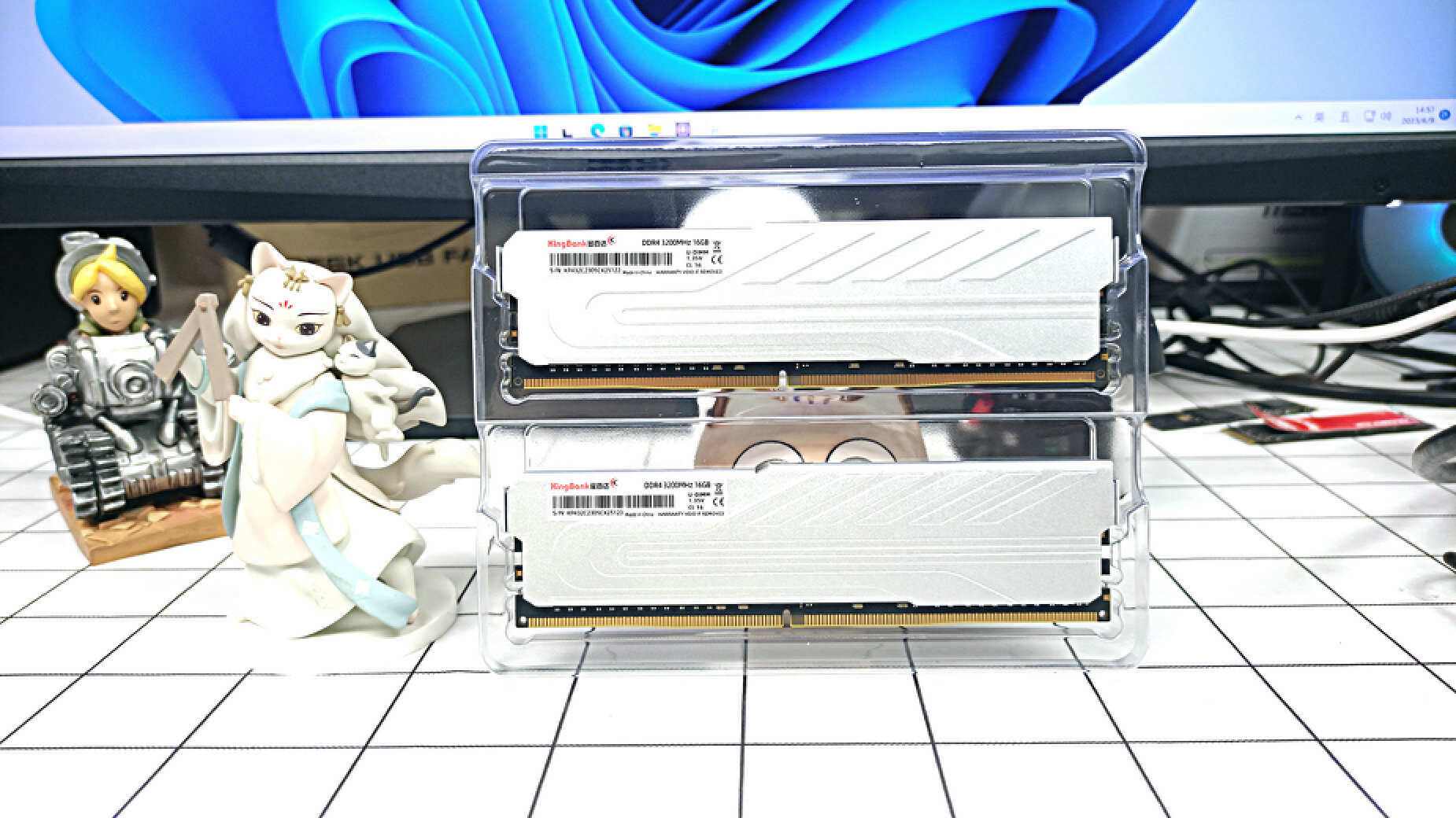 长鑫内存颗粒16g,长鑫灭火器