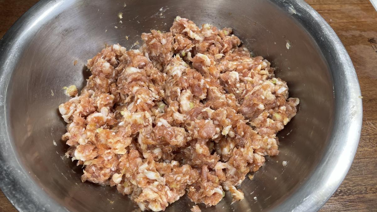 冬天吃梨不如吃荸荠，3块一斤却是“润肺全能王”！好吃又养生