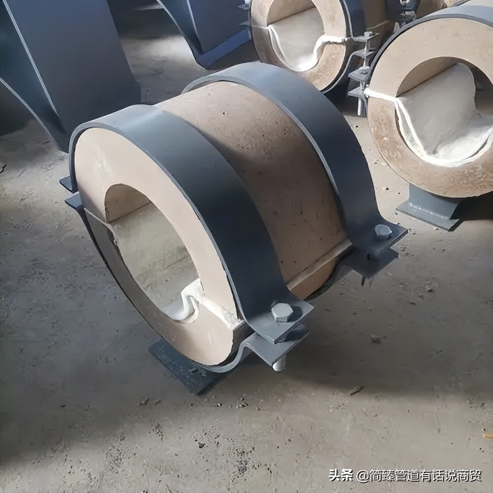 A5管卡子,减振用U形管夹有多热门A5管夹DN80多重配M20螺栓够吗？