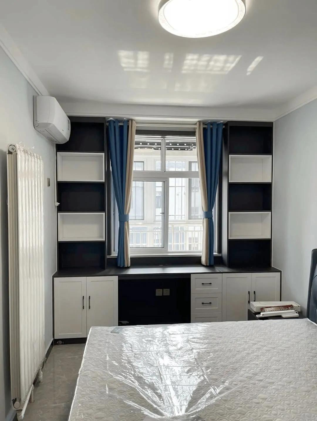 飘窗60公分独立书桌,20平方飘窗书桌一体效果图