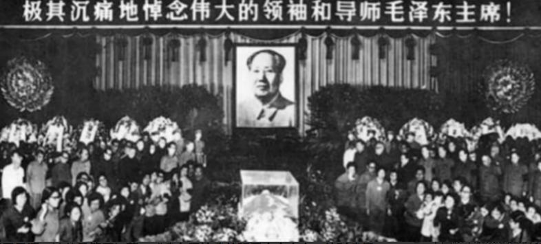 1984年李讷即将再婚，*青江**欲用工资给买东西，李讷：用不着你的钱