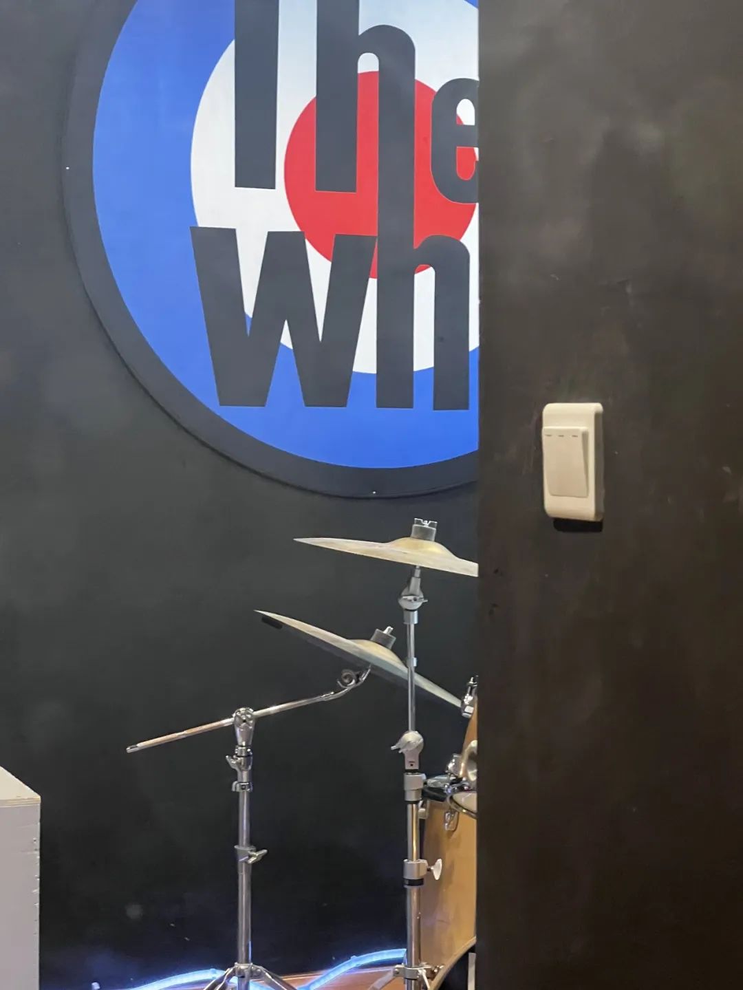 希望自己成为一个音乐人,成为一个音乐人