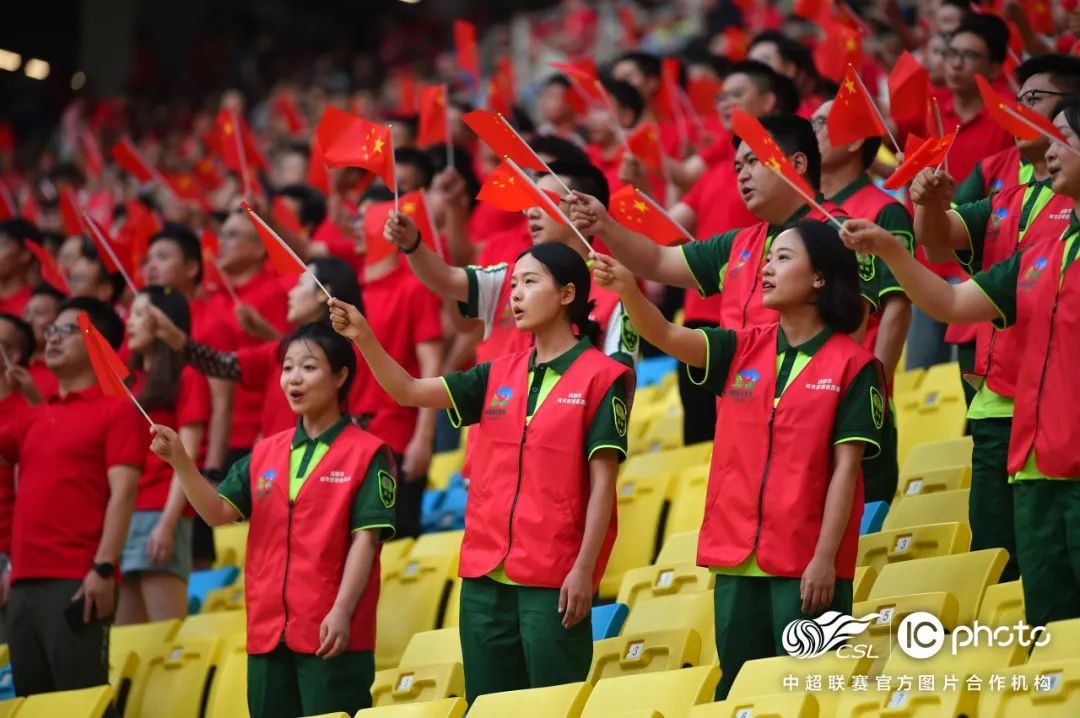 奋斗青春放飞梦想主题,奋斗青春放飞梦想视频