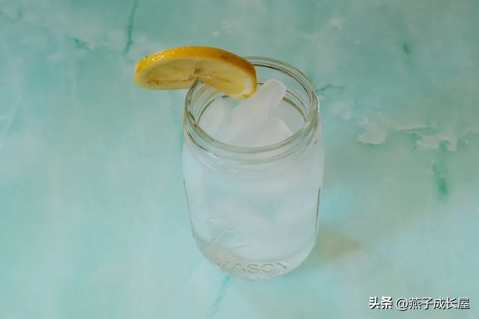 自卑敏感多疑缺乏自信,自卑敏感多疑缺乏自信社交恐惧症