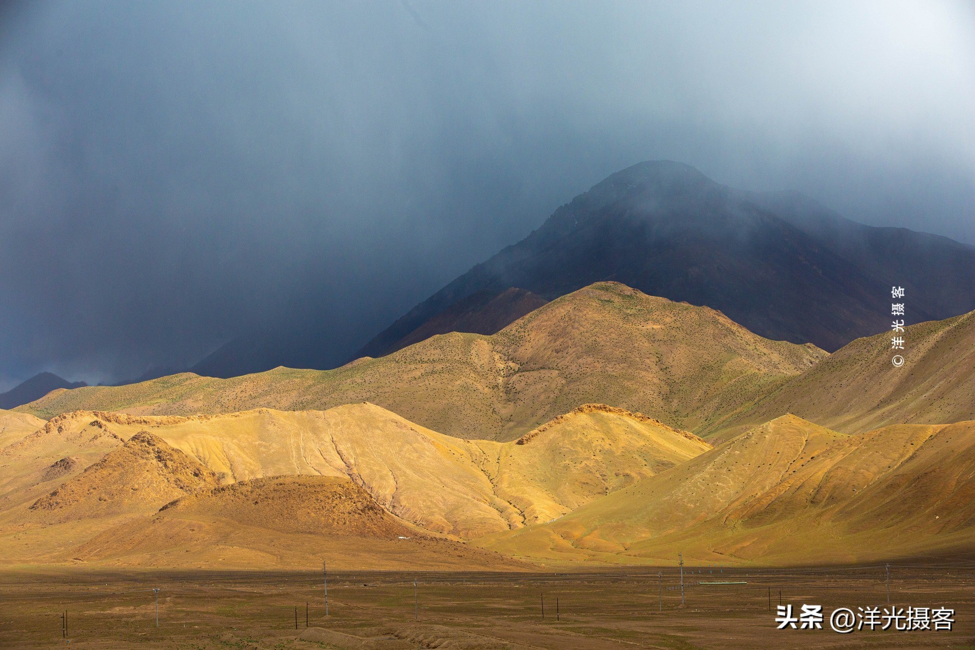 阿里神山圣湖景区,西藏阿里神山圣湖的风景
