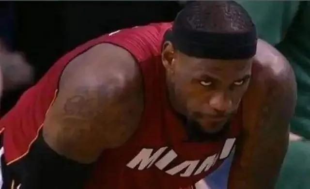 詹姆斯2012封神之路,詹姆斯巅峰时期完整版