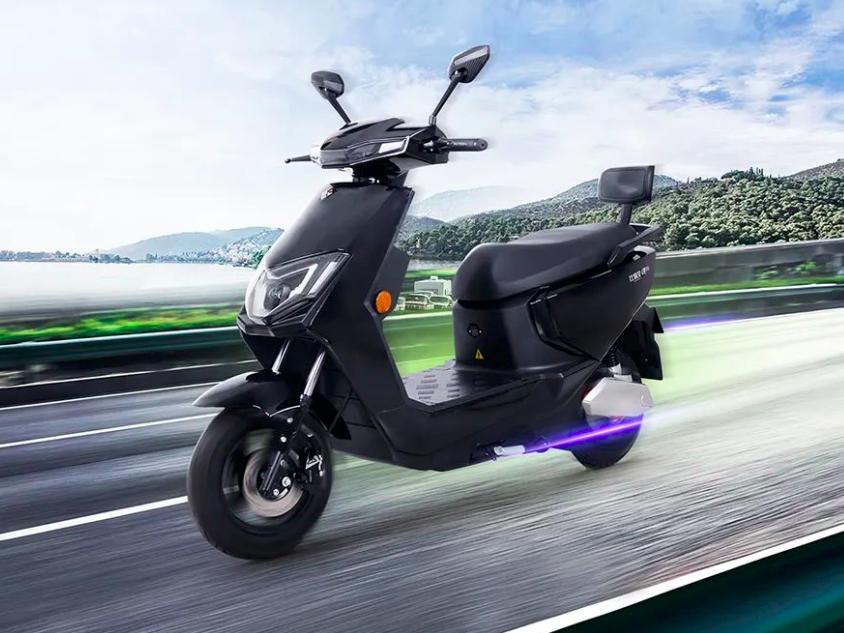 续航200公里上下的功能版电摩,5款续航200公里电摩测评